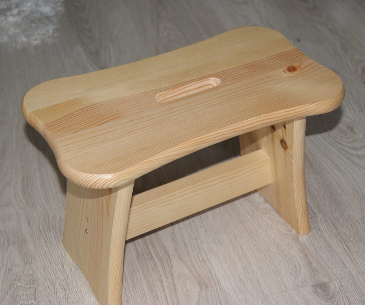 Wooden ryczka screwed Stool chair | Wooden stool assembled | Wooden stool for sitting | Stable wooden chair