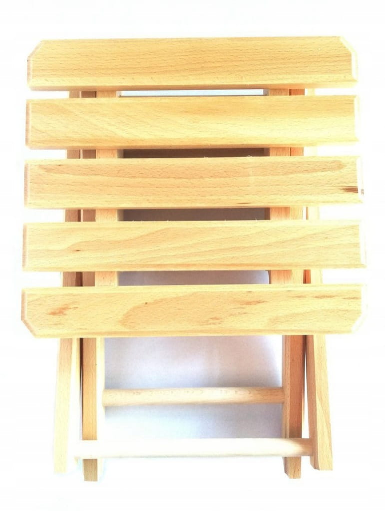 Lacquered wooden folding chair | wooden folding chair | folding wooden chair | lacquered wooden folding chair