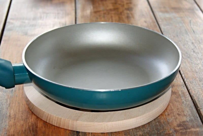 Universal wooden pot stand Round 20 cm | Wooden kitchen stand | Table stand for dishes | Pad 20 cm