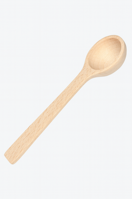 Drewniany czerpak z rączką na białym tle – Chłopcy z Rancza / Ranch Boys