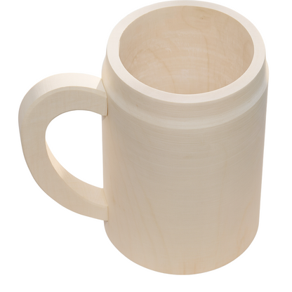 Ekologiczny drewniany kubek z uchem – naturalna dekoracja do Twojego domu, wykonany z jasnego, gładko szlifowanego drewna o ciepłym odcieniu, idealny do wnętrz w stylu rustykalnym i minimalistycznym.